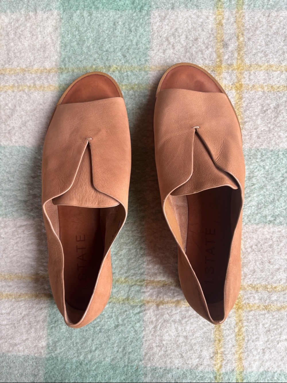 STATE Soft Tan Leather Slide Sandals with Front Slit Detail